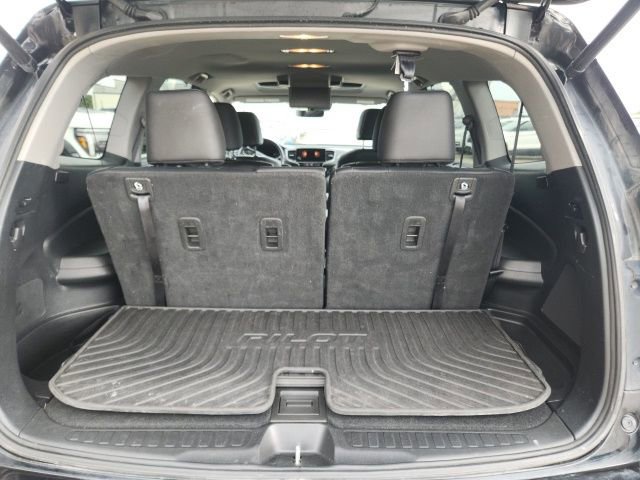 Used 2021 Honda Pilot Touring image 19