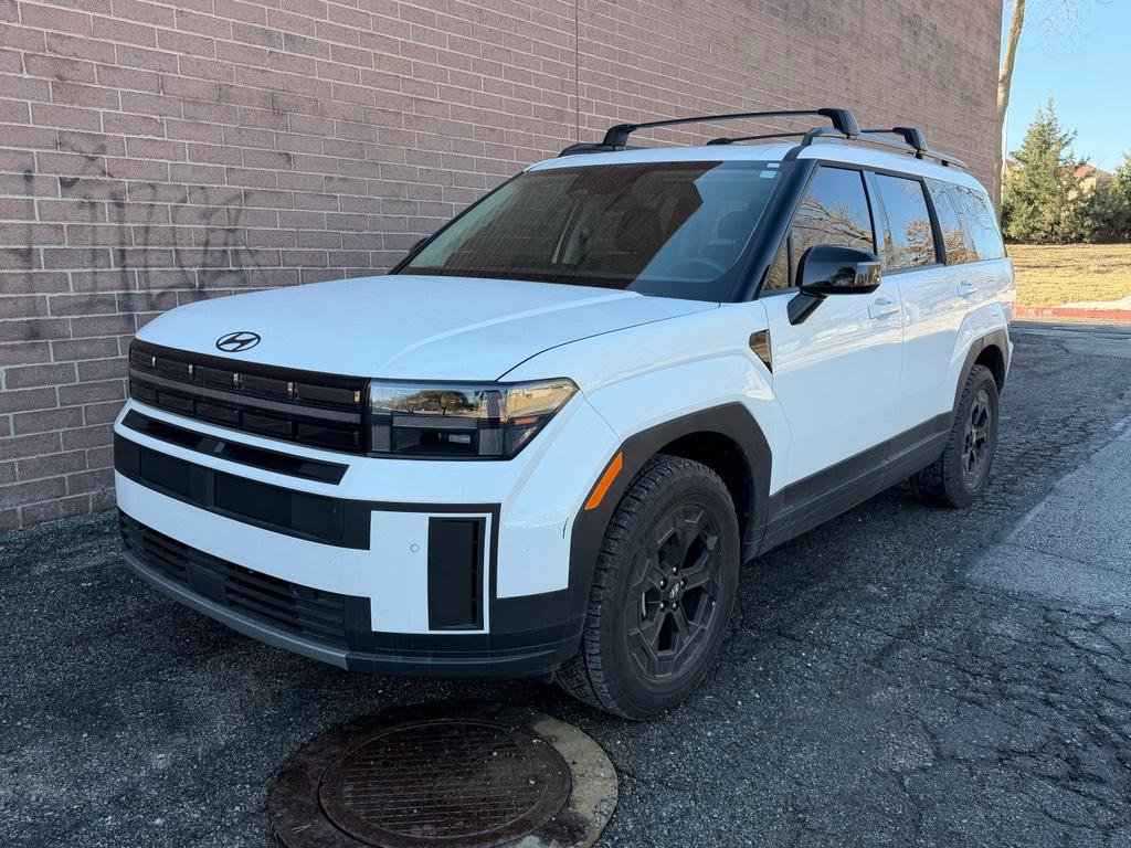 Used 2025 Hyundai Santa Fe XRT image 1