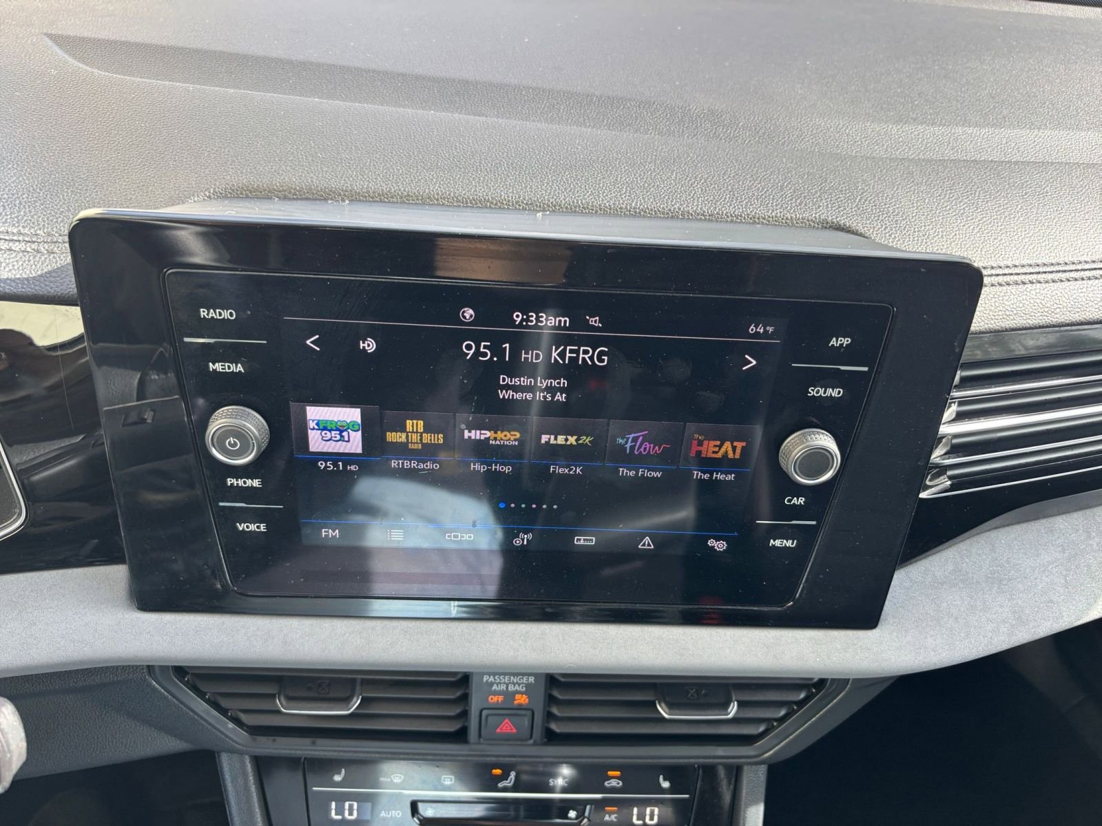 Used 2025 Volkswagen Jetta SE image 21