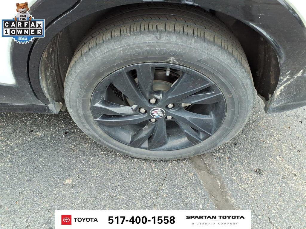 Used 2024 Buick Encore GX Sport Touring FWD image 11