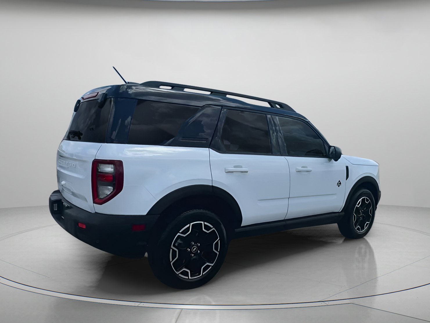 New 2025 Ford Bronco Sport Outer Banks w/ Outer Banks Tech Package+ AWD/4WD image 34