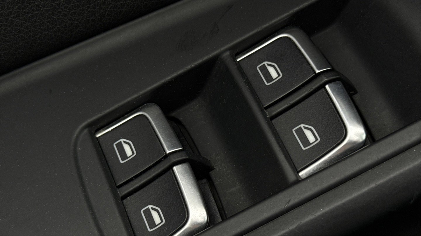 Used 2013 Audi A5 2.0T Prestige AWD/4WD image 35