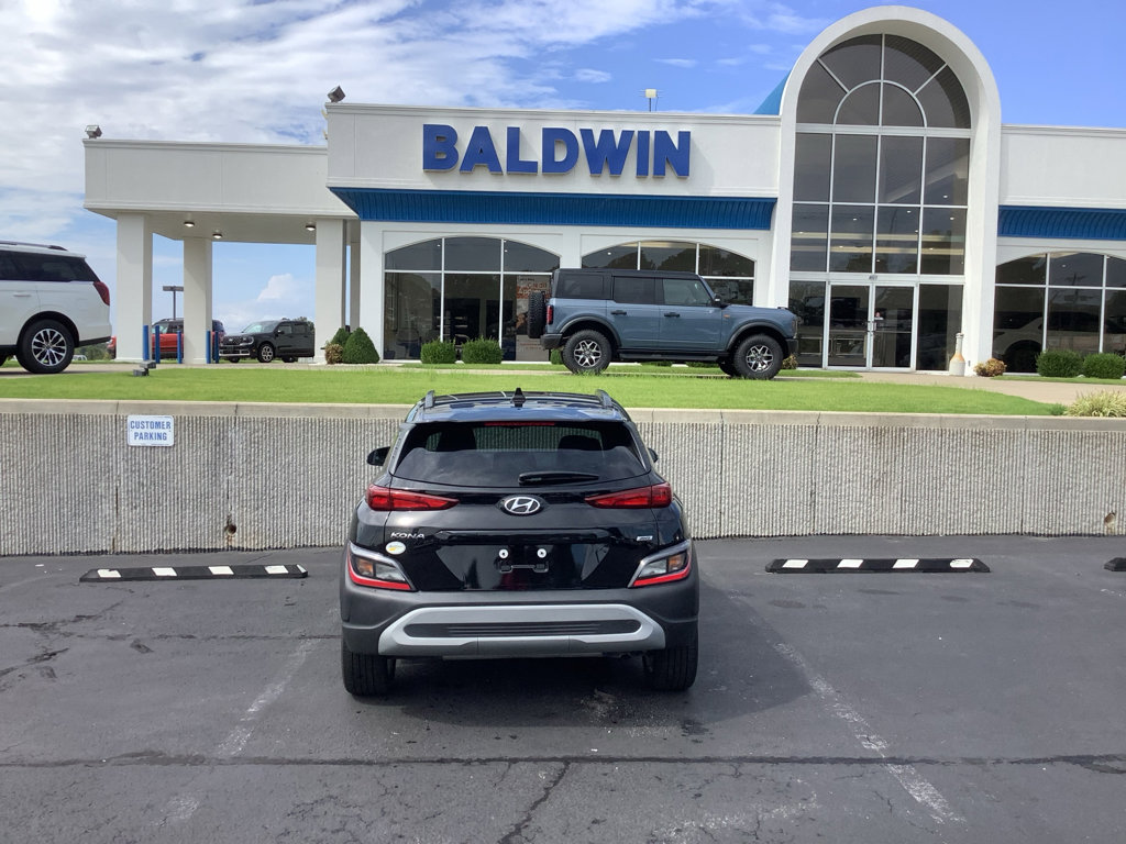 Used 2023 Hyundai Kona SEL w/ Convenience Package image 6
