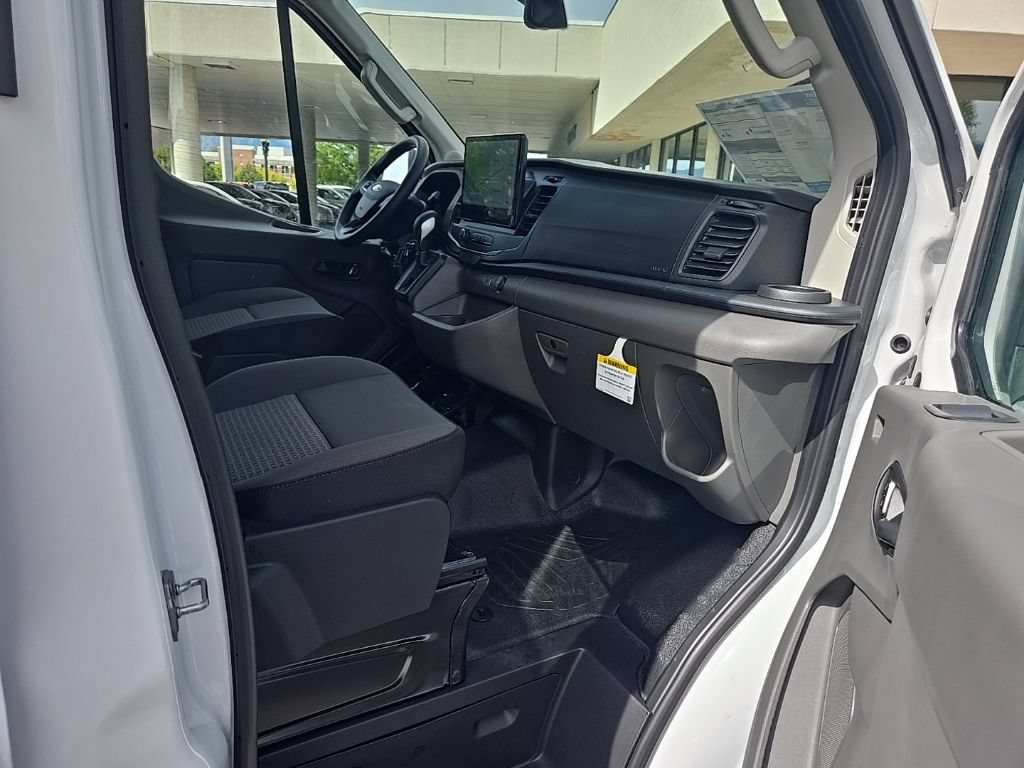 New 2025 Ford Transit 250 148 Medium Roof Extended AWD image 24