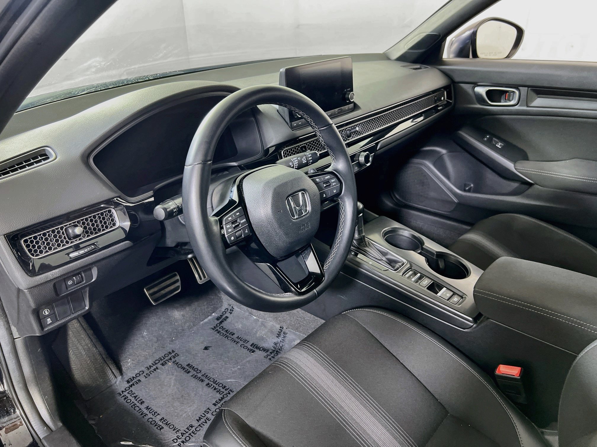 Used 2023 Honda Civic Sport image 9