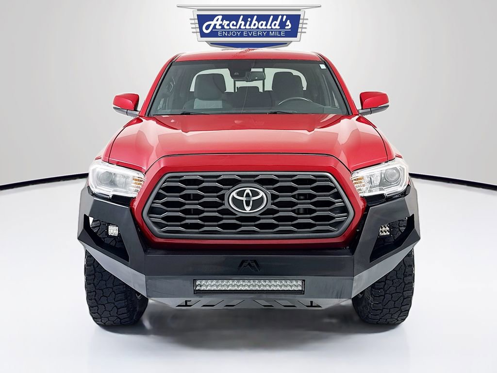 Used 2020 Toyota Tacoma TRD Off-Road image 2