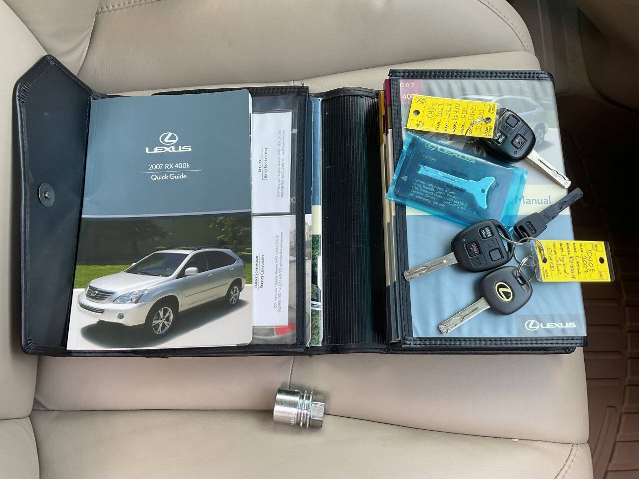 Used 2007 Lexus RX 400h AWD image 46