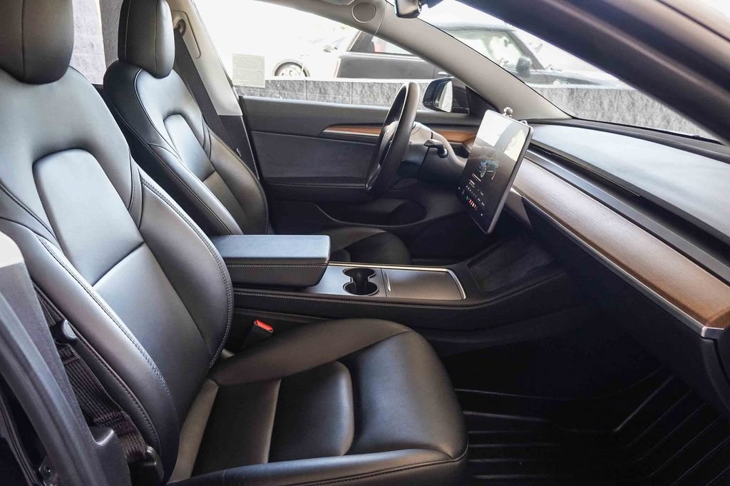 Used 2022 Tesla Model 3 Long Range AWD/4WD image 15