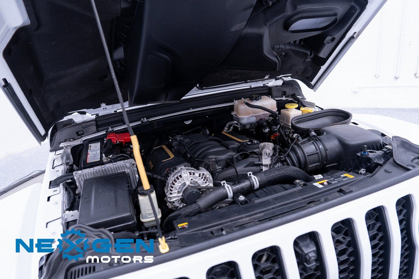 Used 2023 Jeep Wrangler Unlimited Rubicon 392 w/ Xtreme Recon 35" Tire Package image 10