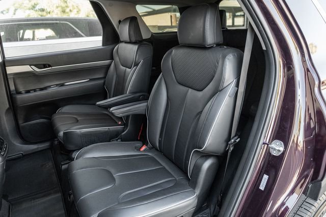 Used 2024 Hyundai Palisade SEL FWD image 12