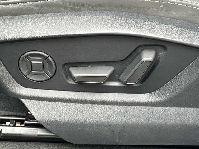 Used 2019 Audi Q8 Prestige AWD/4WD image 35