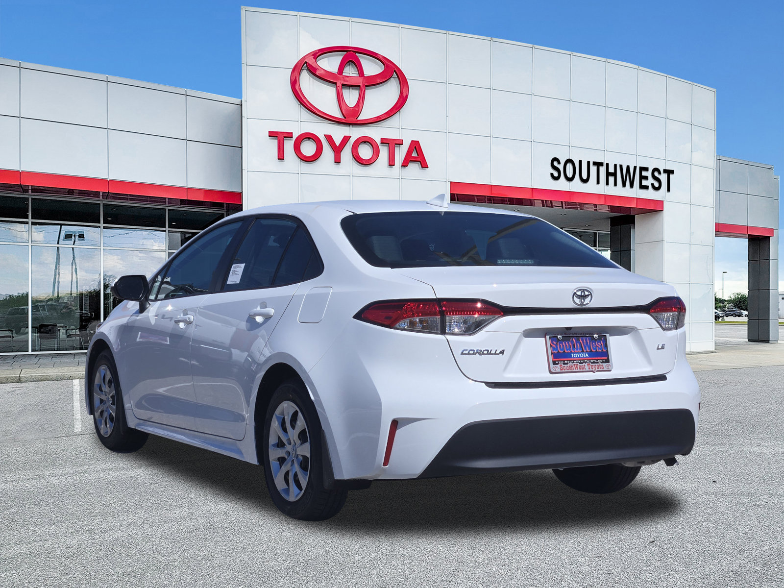 New 2027 Toyota Corolla LE FWD image 4