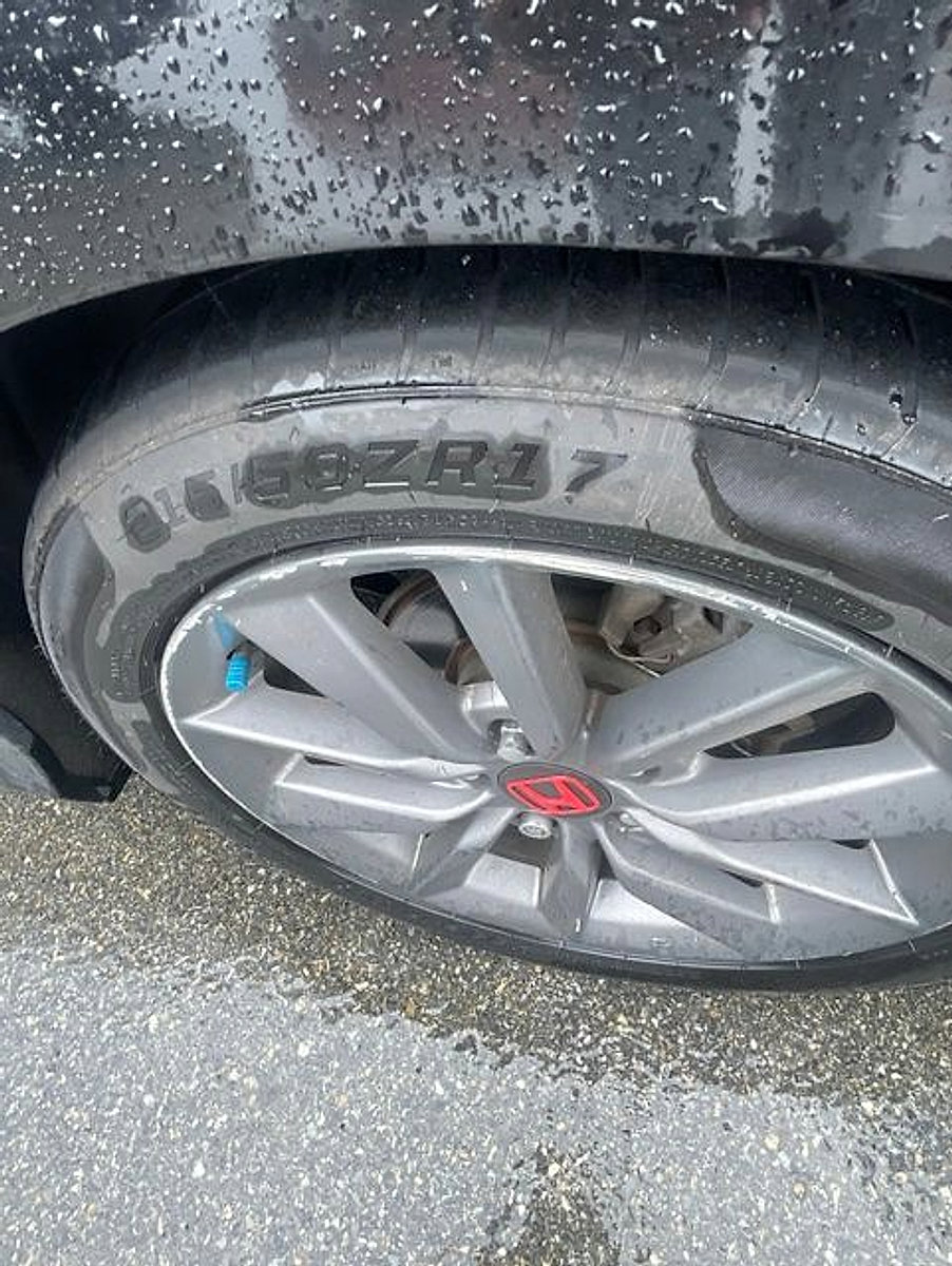Used 2019 Honda Civic EX image 9