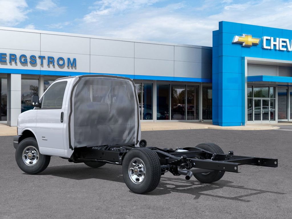 New 2026 Chevrolet Express 3500 w/ Power Convenience Package image 3