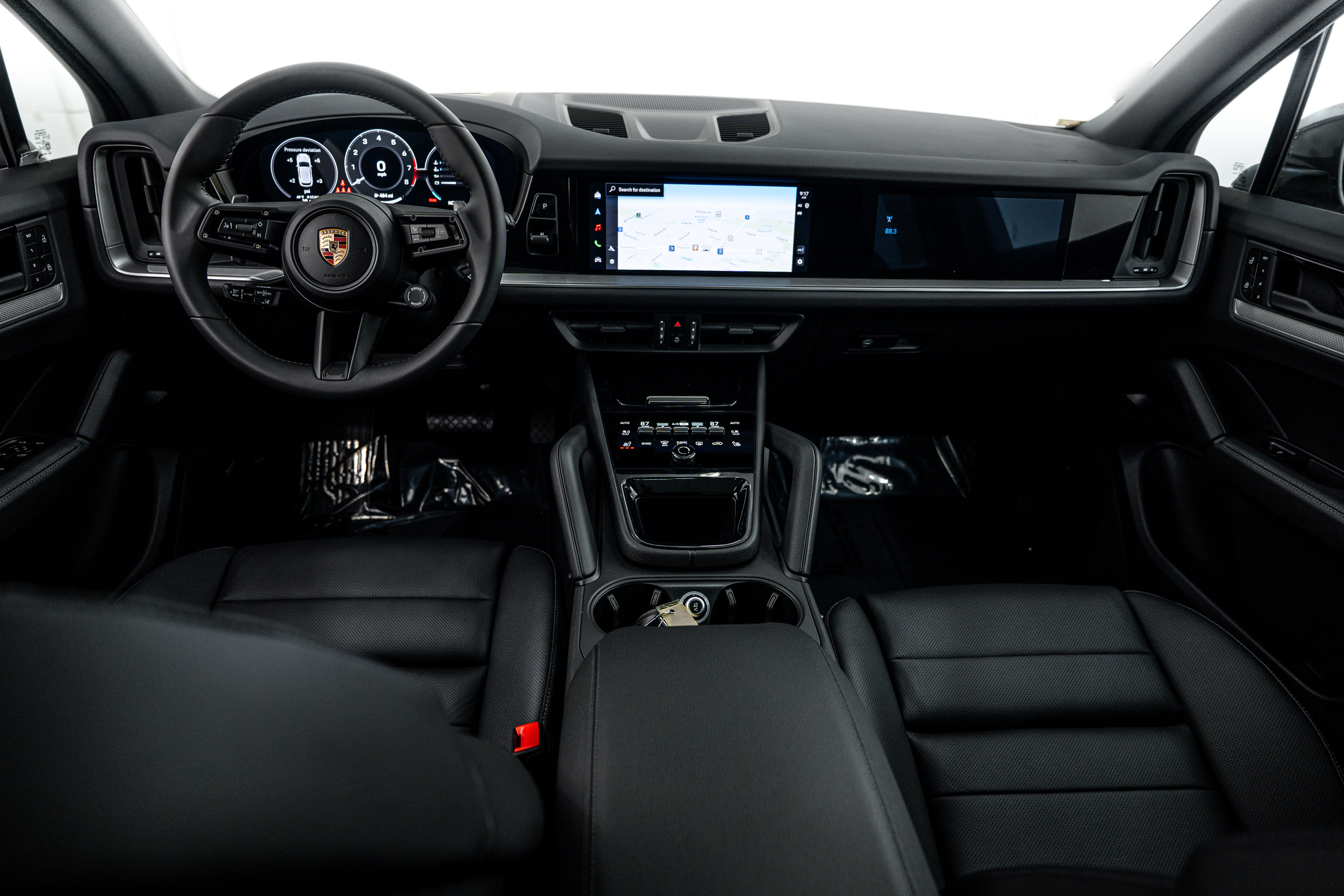Certified 2026 Porsche Cayenne AWD/4WD image 12