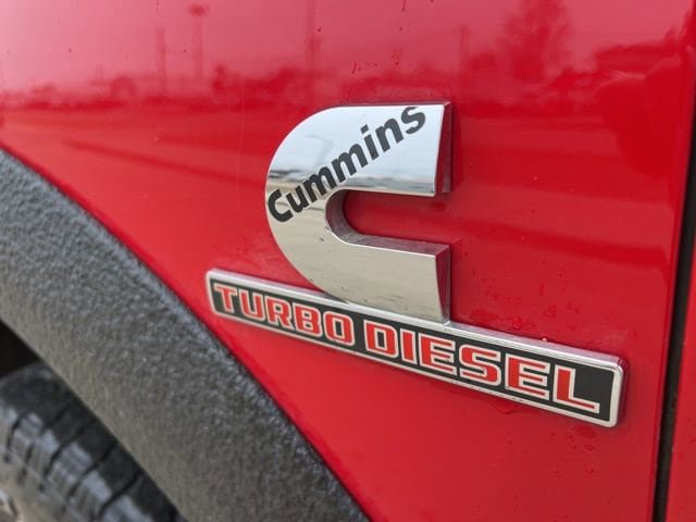 Used 2018 RAM 2500 Laramie w/ Convenience Group AWD/4WD image 11