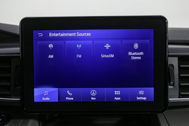 Used 2023 Ford Explorer XLT w/ Equipment Group 202A image 22