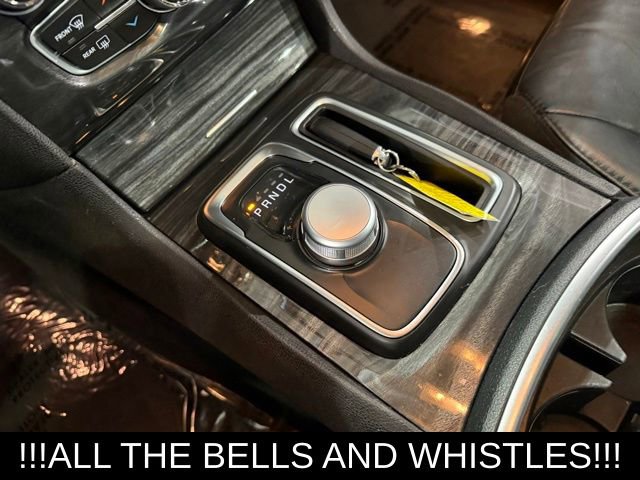 Used 2017 Chrysler 300 Touring w/ Value Package image 20