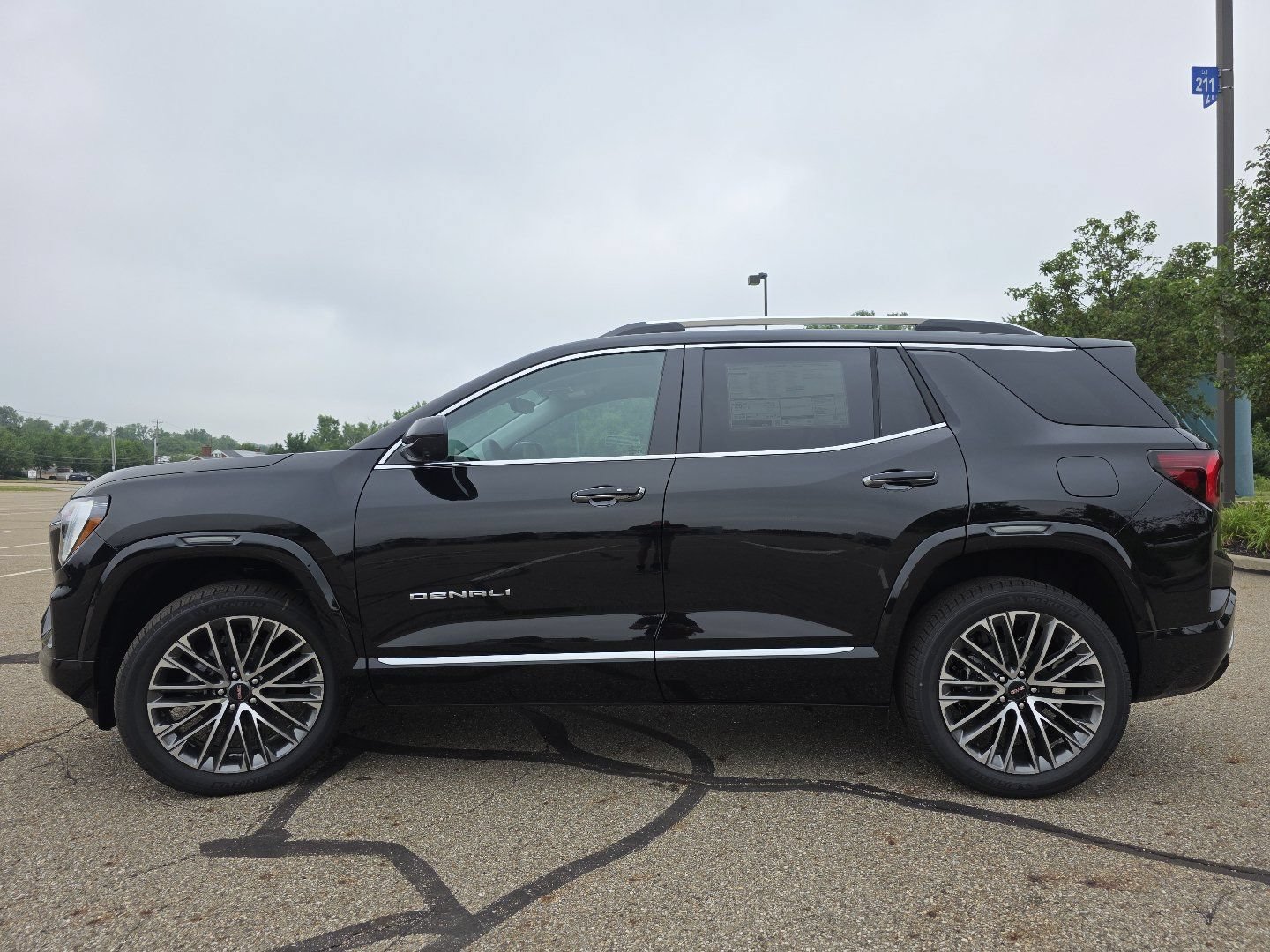 New 2027 GMC Terrain Denali AWD/4WD image 15
