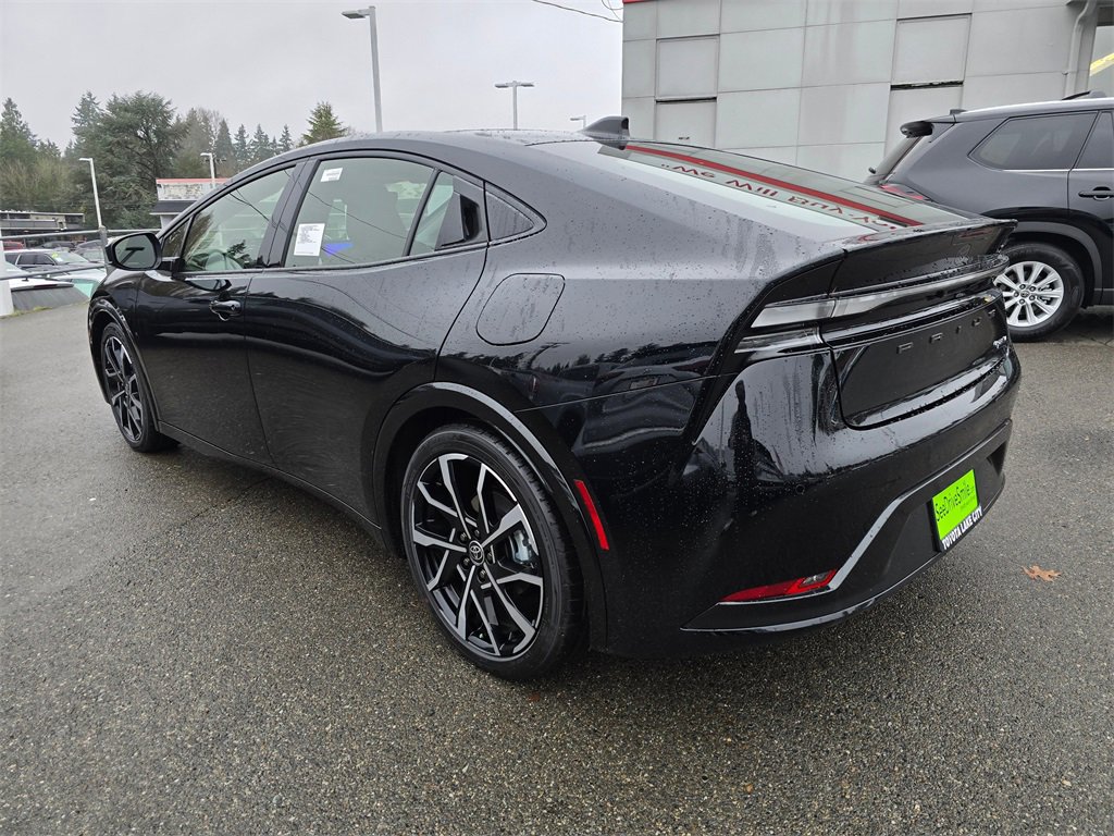 New 2026 Toyota Prius Plug-In Hybrid image 5