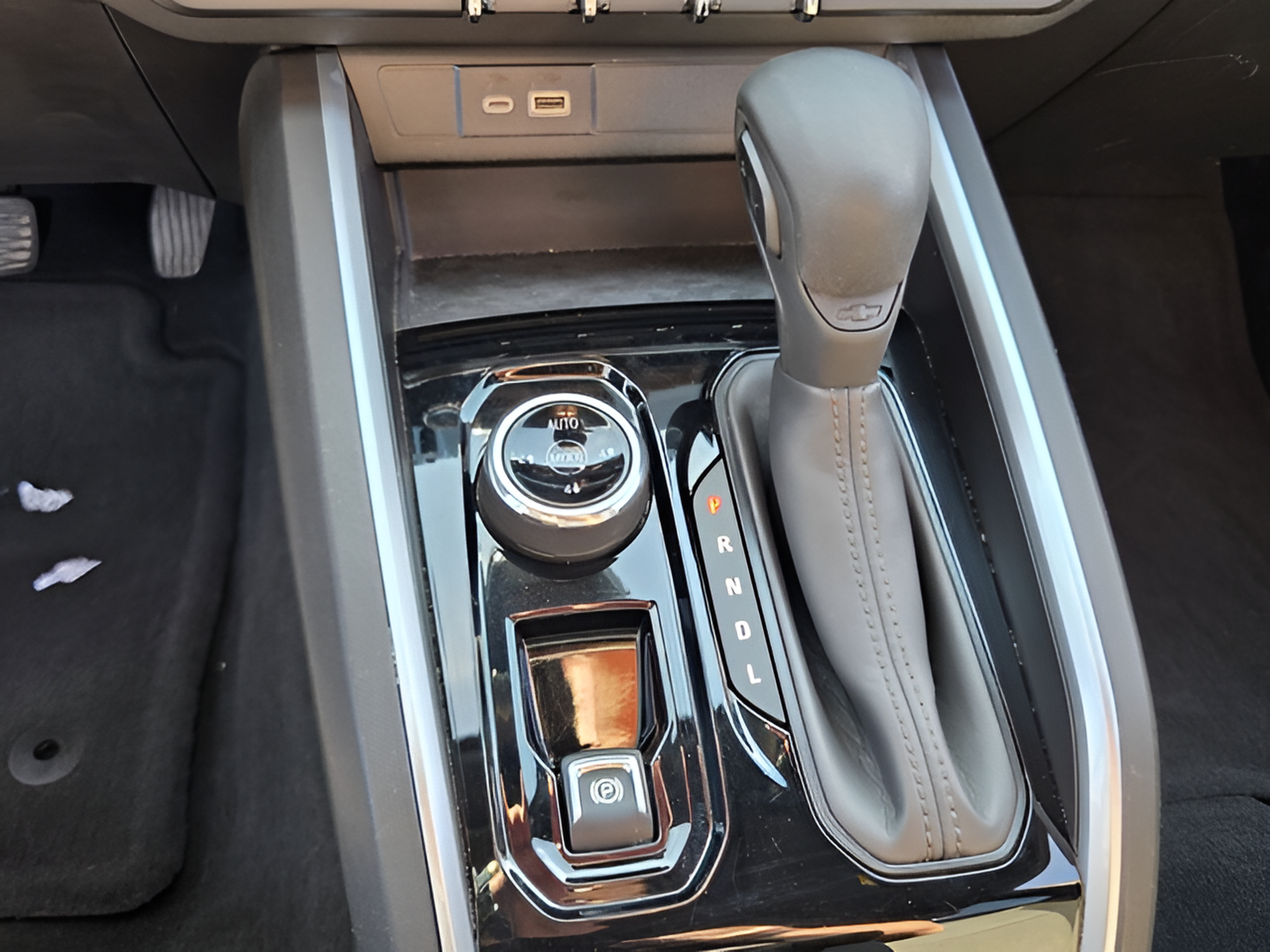 Certified 2023 Chevrolet Colorado Trail Boss w/ Advanced Trailering Package AWD/4WD image 22