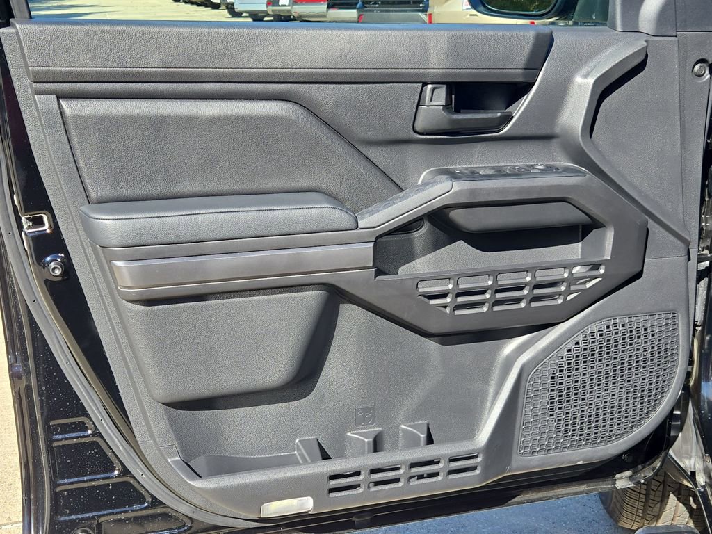 Certified 2025 Toyota Tacoma SR5 image 11