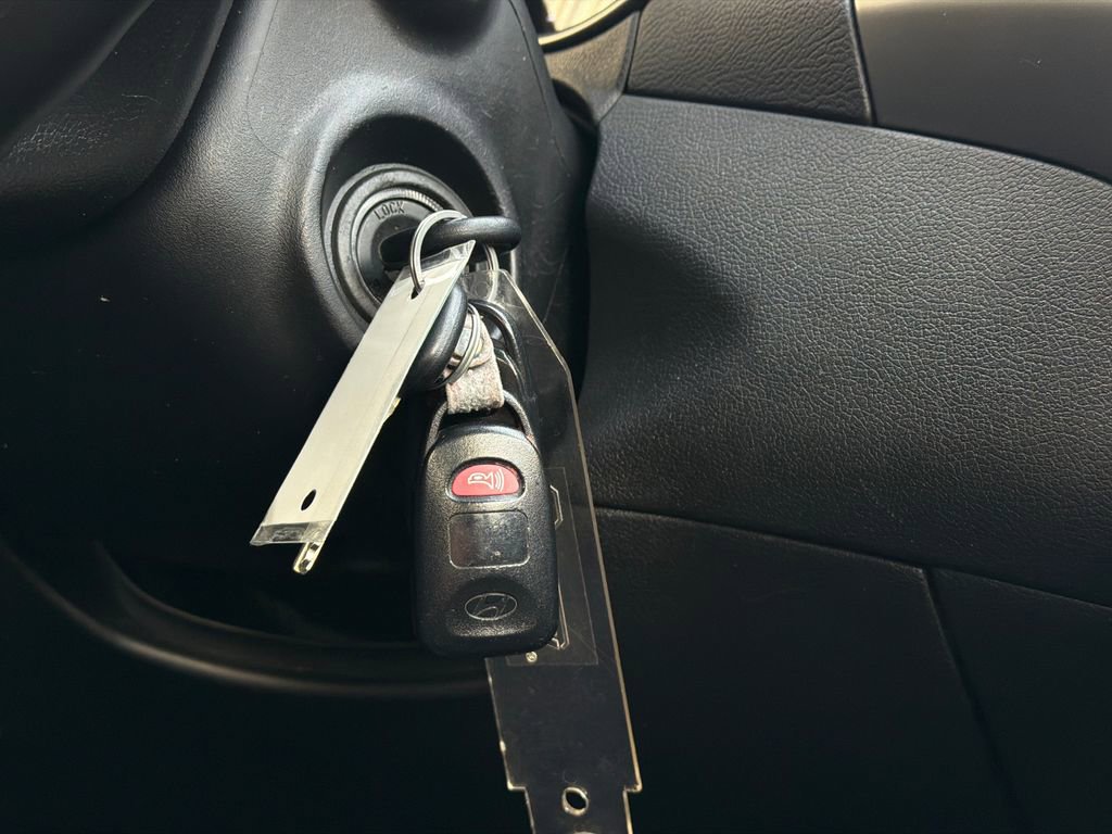 Used 2015 Hyundai Elantra SE w/ Option Group 03 image 25