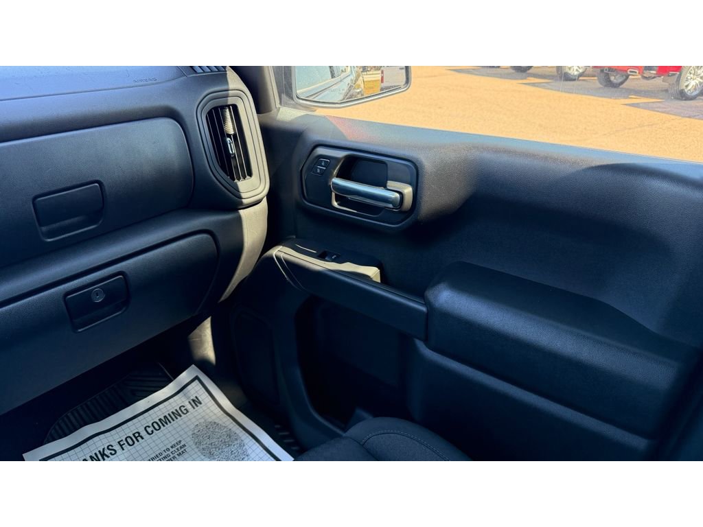 Certified 2025 Chevrolet Silverado 1500 Custom Trail Boss w/ Dark Appearance Package image 19