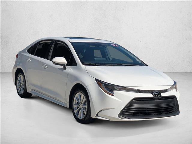 Certified 2023 Toyota Corolla LE image 3