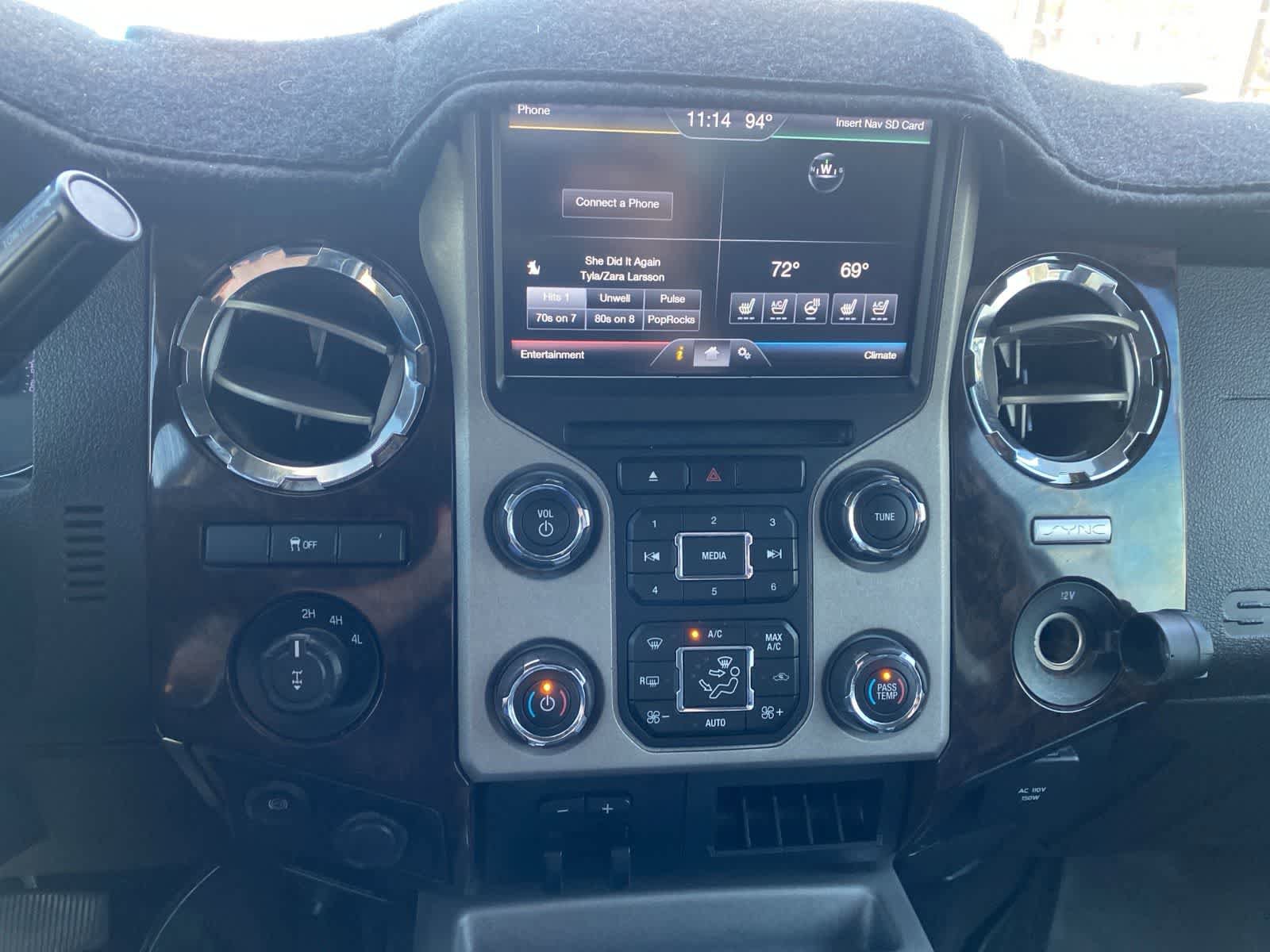 Used 2015 Ford F250 Platinum AWD/4WD image 16