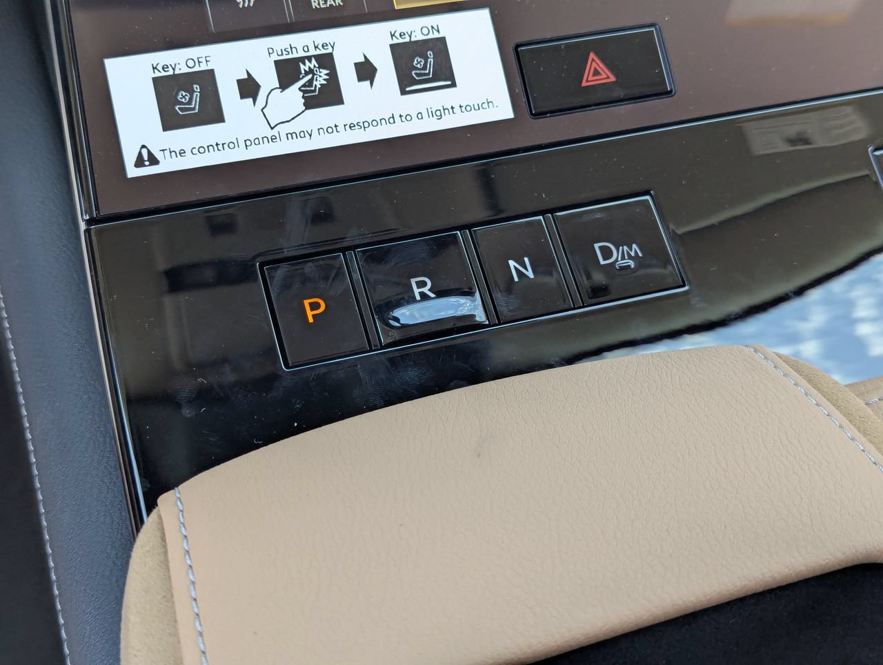 New 2027 INFINITI QX80 Luxe w/ Cargo Package RWD image 20