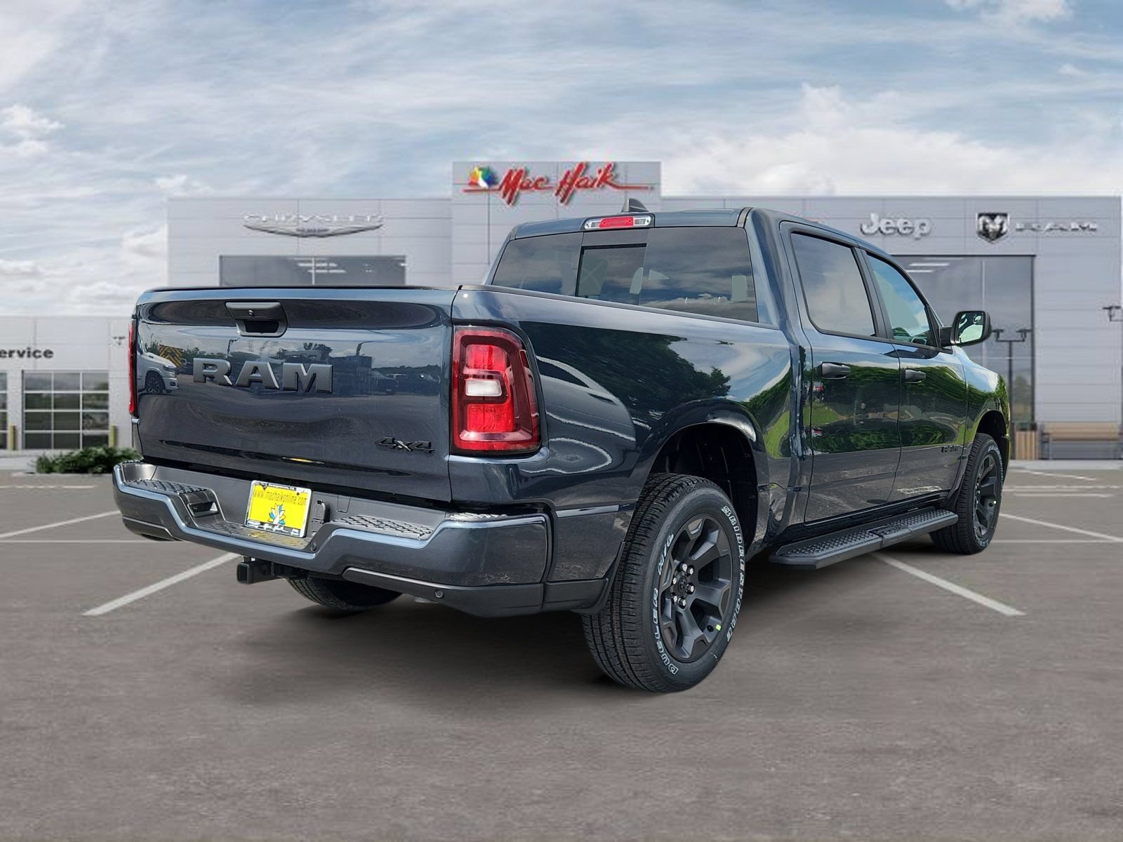 New 2026 RAM 1500 Express AWD/4WD image 5