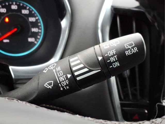 Used 2023 Chevrolet Traverse LT w/ LPO, Floor Liner Package image 28