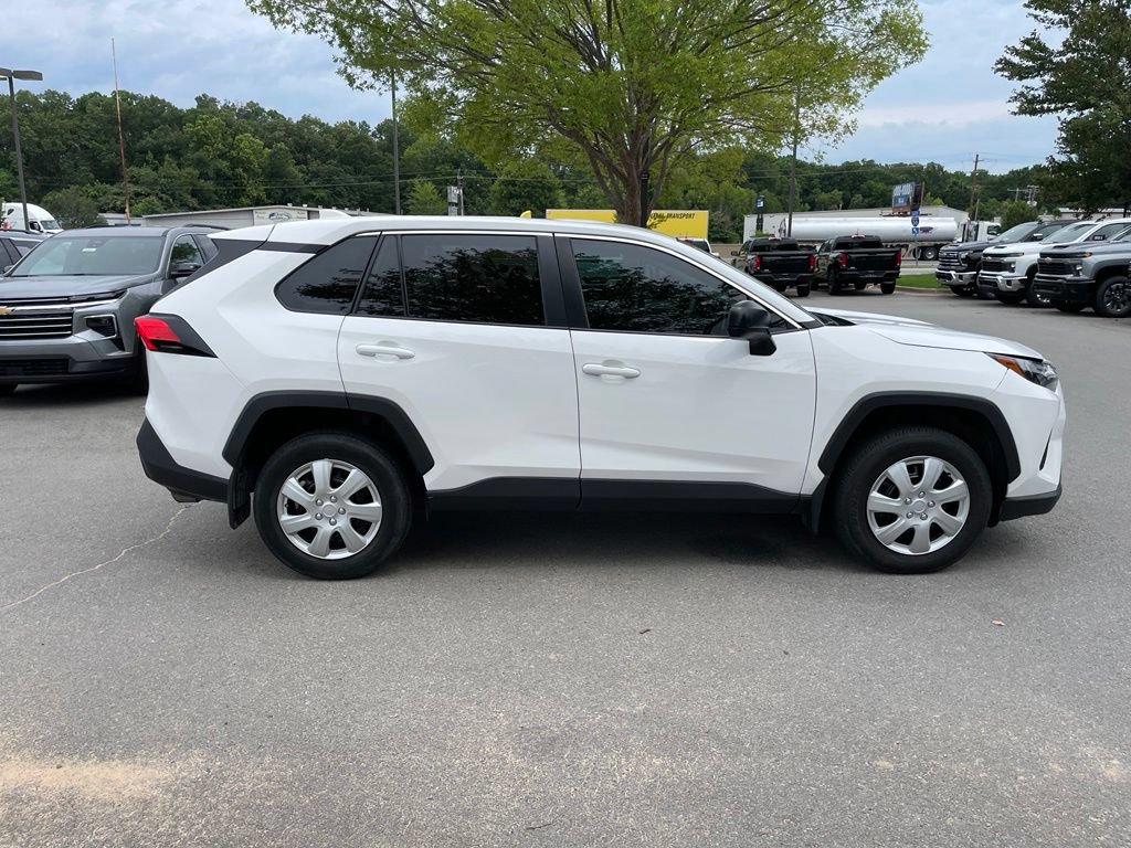 Used 2025 Toyota RAV4 LE FWD image 9