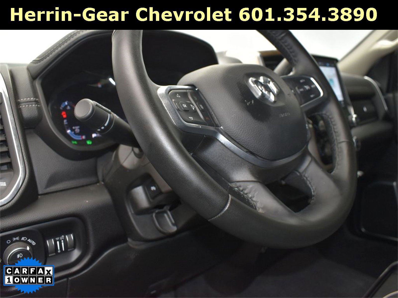 Used 2024 RAM 2500 Laramie w/ Safety Group image 12