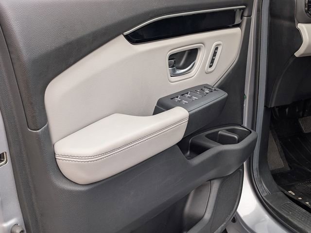 Used 2024 Honda Pilot EX-L image 13