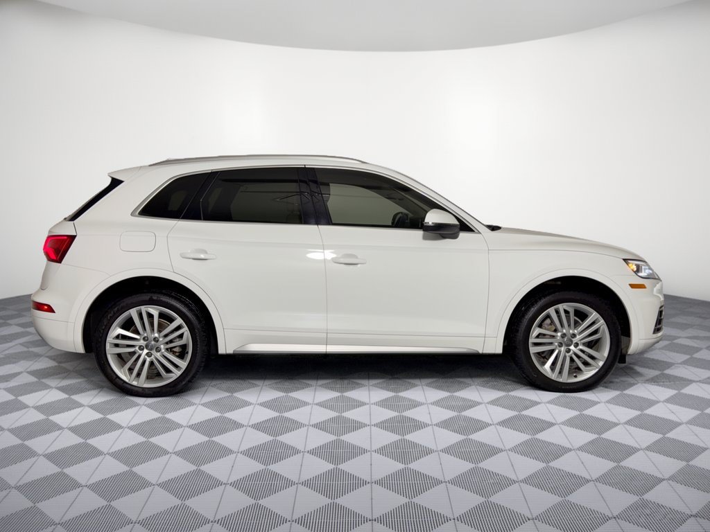 Used 2018 Audi Q5 2.0T Premium Plus w/ Premium Plus Package AWD/4WD image 8