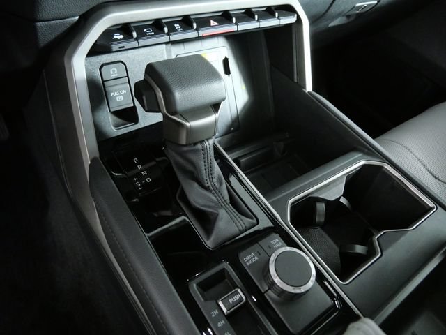 Used 2024 Toyota Tundra Limited AWD/4WD image 20