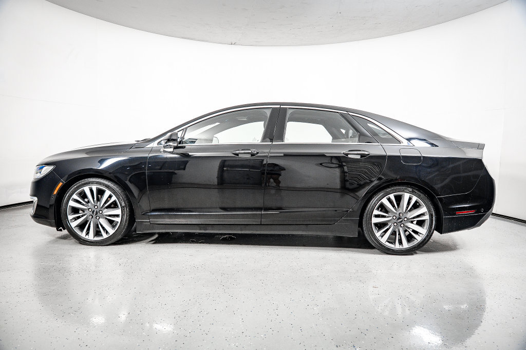 Used 2020 Lincoln MKZ Reserve w/ Elements Package FWD image 15