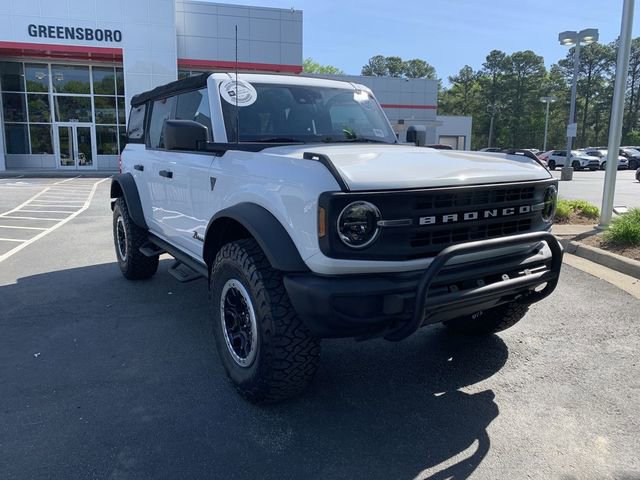 Used 2022 Ford Bronco 4-Door w/ Sasquatch Package AWD/4WD image 2