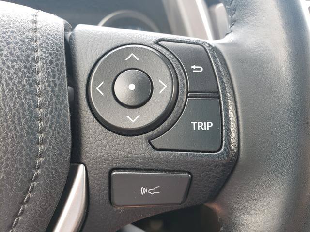 Used 2018 Toyota RAV4 XLE w/ Plus Extra Value Package AWD/4WD image 24