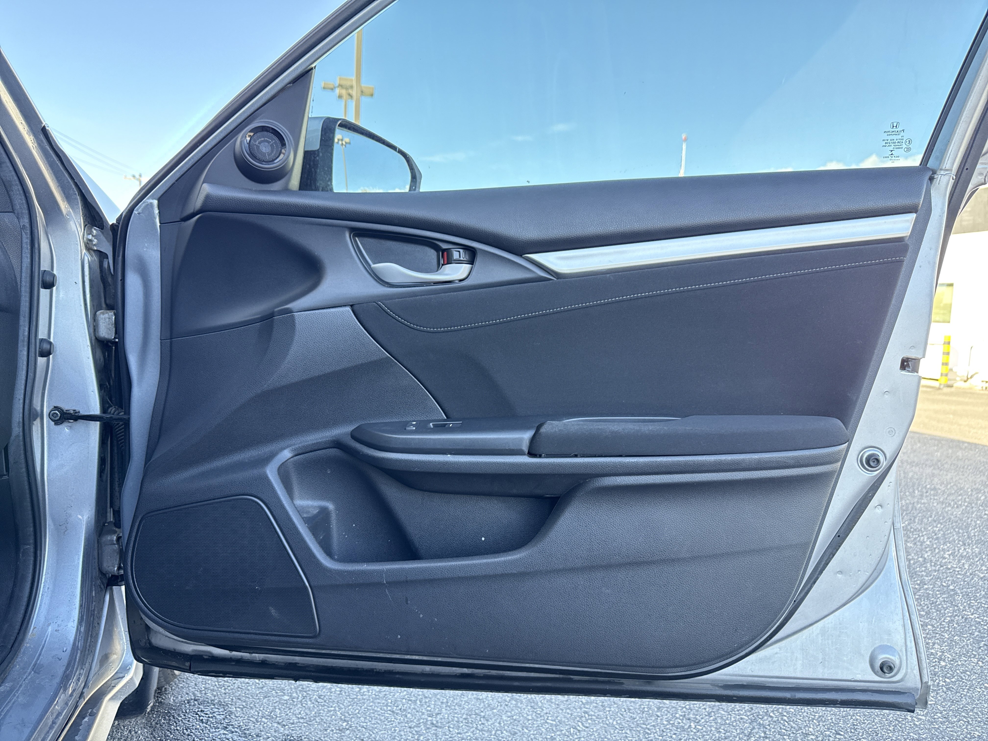 Used 2017 Honda Civic EX-T image 35