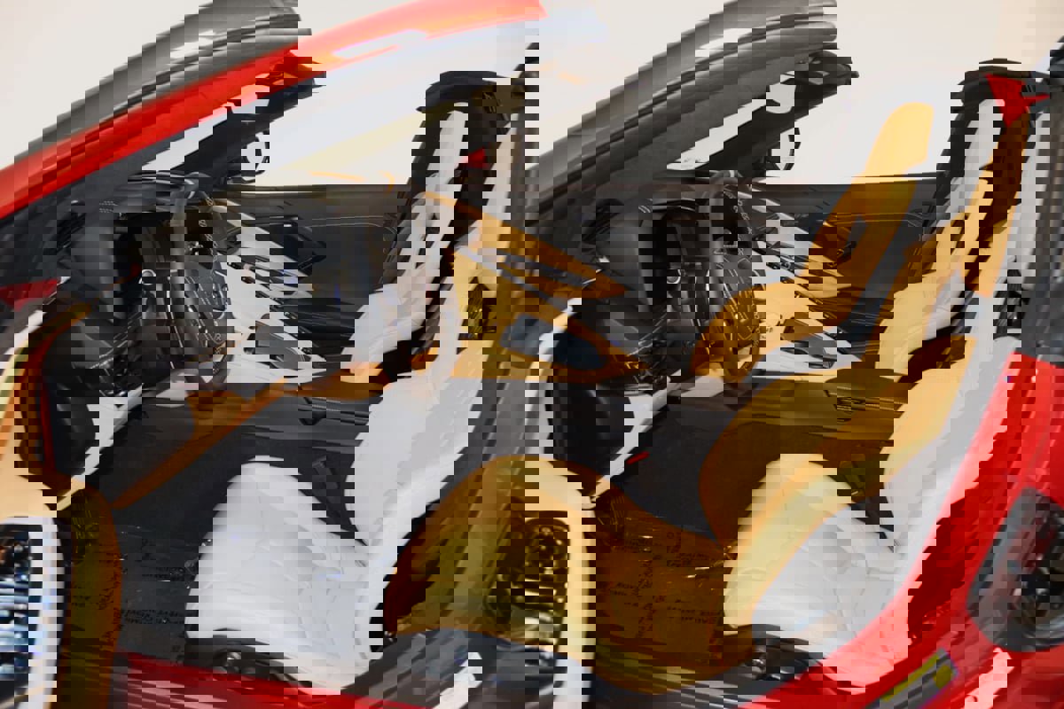 Used 2024 Chevrolet Corvette Stingray Premium Conv w/ Stealth Interior Trim Package image 46