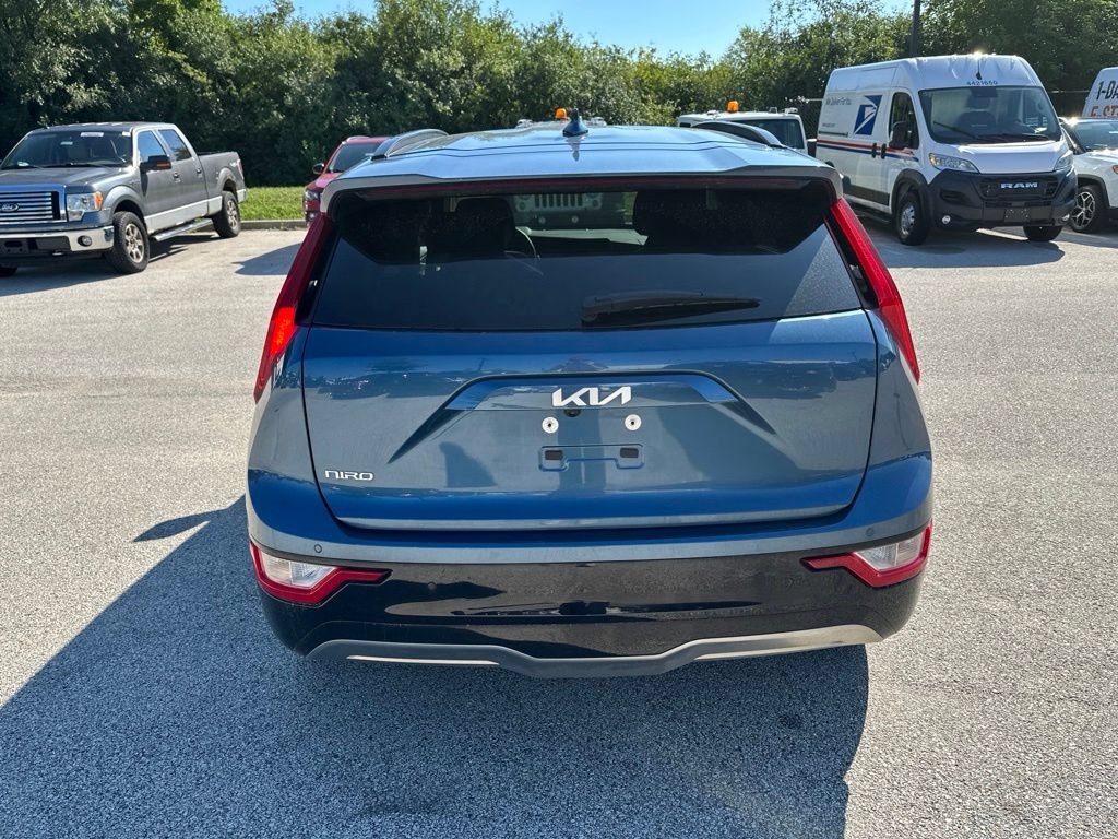 Used 2024 Kia Niro Wind w/ Wind Preserve Package FWD image 8