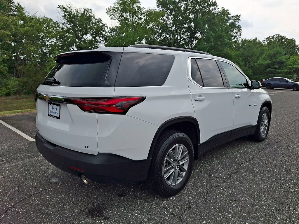 Used 2023 Chevrolet Traverse LT w/ LPO, Roadside Safety Package AWD/4WD image 6