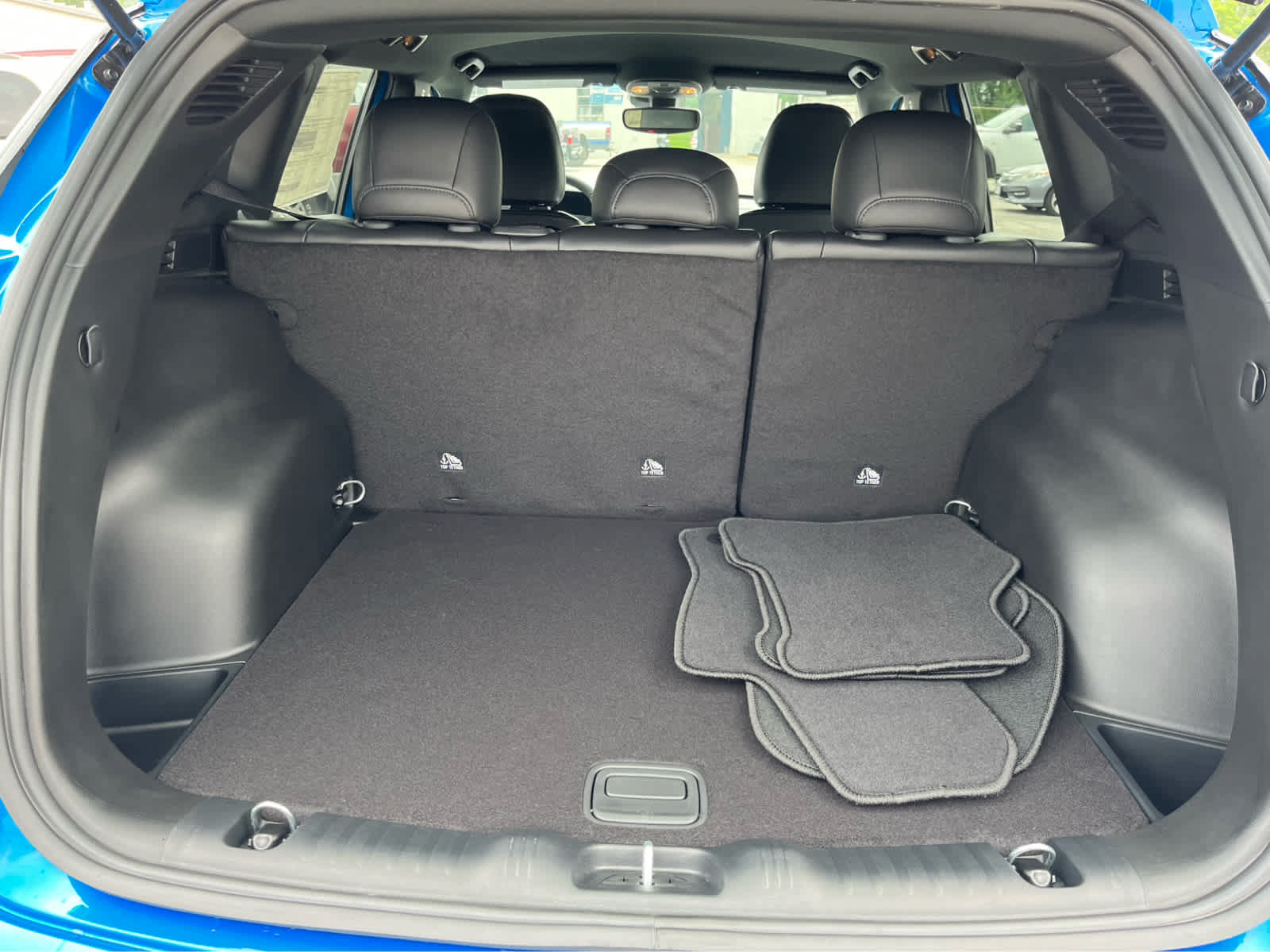 New 2026 Jeep Compass Latitude AWD/4WD image 27