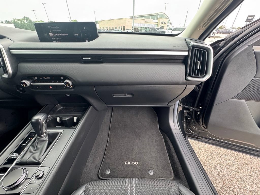 Used 2025 MAZDA CX-50 AWD 2.5 S w/ Preferred Package image 29