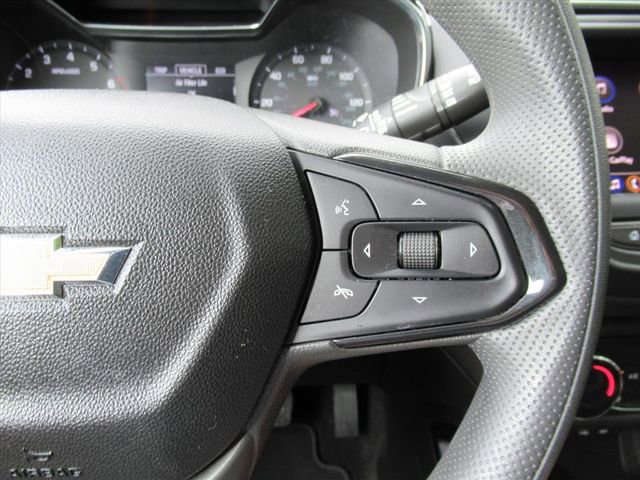 Used 2023 Chevrolet TrailBlazer LT FWD image 22