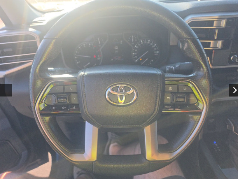 Used 2022 Toyota Tundra SR5 AWD/4WD image 3