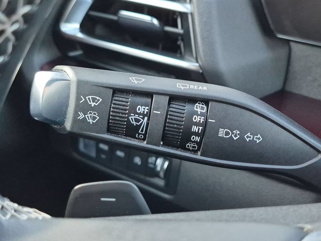 Used 2025 Chevrolet Traverse Z71 AWD/4WD image 20
